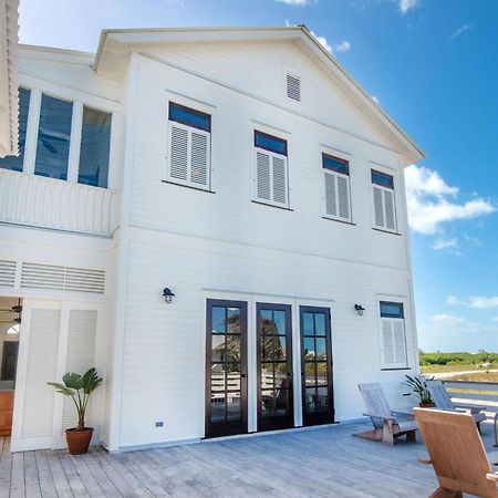 Mahogany Bay Resort And Beach Club, Curio Collection San Pedro  Esterno foto